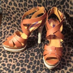 Ralph Lauren Purple Label Tan leather heels